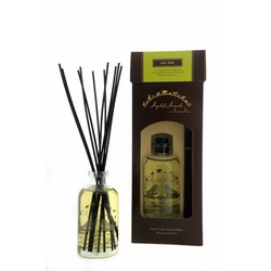 8oz Reed Diffuser - Juicy Apple