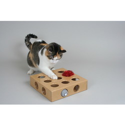 Peek and Play Toy Box