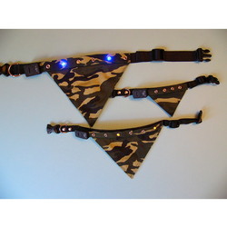 CAMOUFLAGE LED LIGHTED DOG / CAT BANDANA