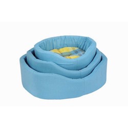 PLAID OVAL BED